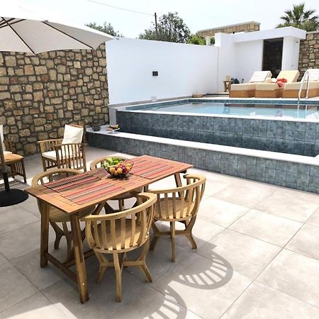 Valantina'S & Mannouel Lardos Luxury Villas Exteriér fotografie