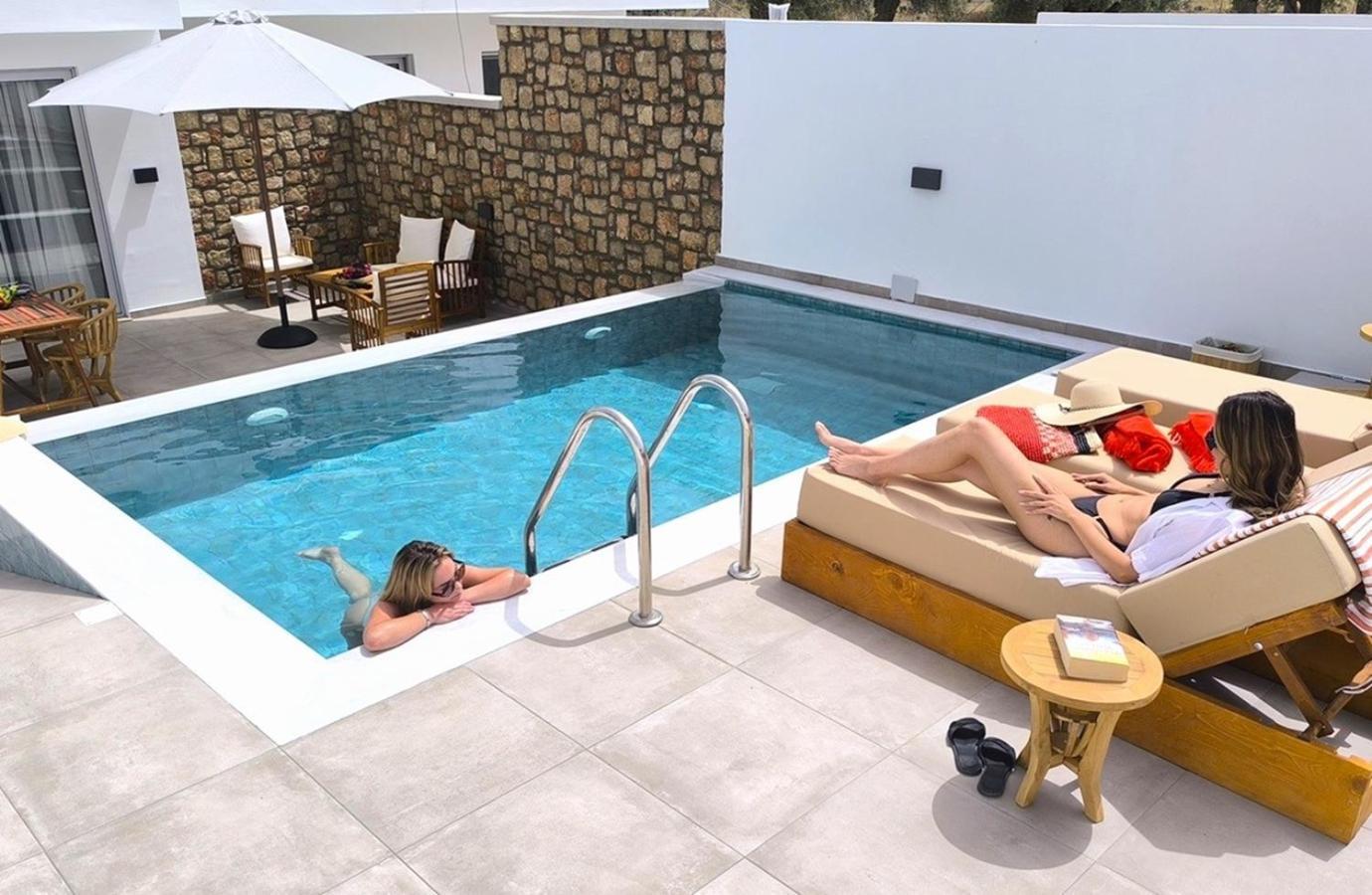 Valantina'S & Mannouel Lardos Luxury Villas Exteriér fotografie